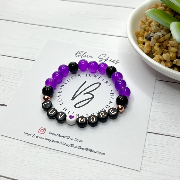 Girl’s purple and Black Luv  More Beaded Bracelet - Picture 3 of 6